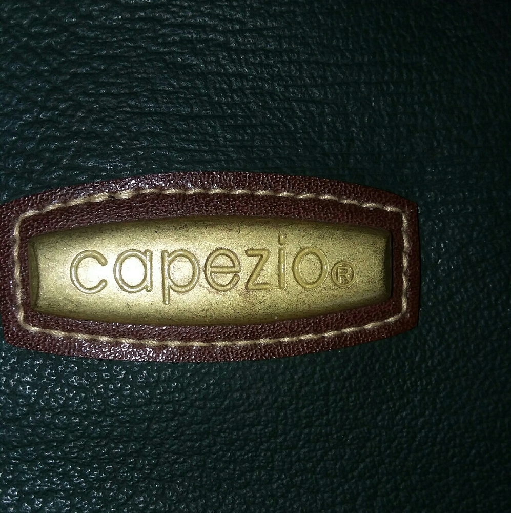 Purse - Picture 2 of 3